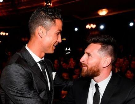 国米官方宣布邦尼左膝轻微扭伤，下周将再对伤情做出评估（国米官宣：邦尼左膝轻度扭伤，伤情将于下周复评）