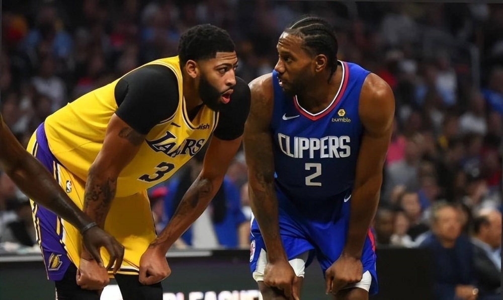 4场贡献3粒进球！官方：瓦尔迪当选意甲11月最佳球员（4战3球！官方宣布：瓦尔迪荣膺意甲11月最佳球员）