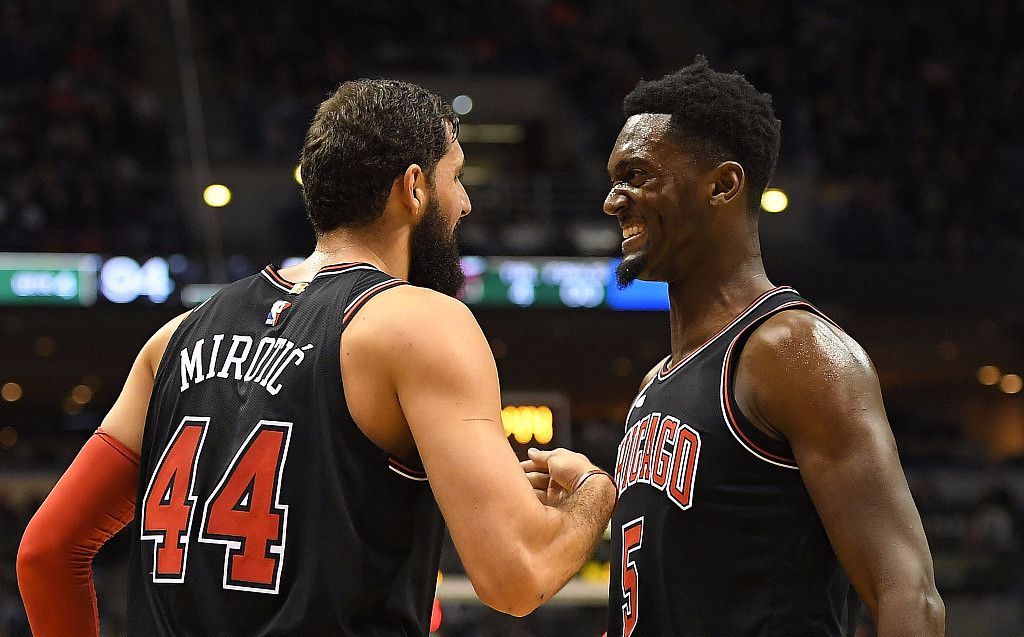 爱迪森巴杰2025季后赛轰3发本垒打，世界大赛G1代打满贯砲（爱迪森巴杰2025季后赛3轰发威，世界大赛G1代打轰出满贯砲）