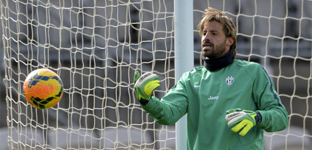 体坛：徐正源的合同是4+3，韦世豪、周定洋续约前景乐观（体坛报道：徐正源签下4+3合约，韦世豪与周定洋续约看好）