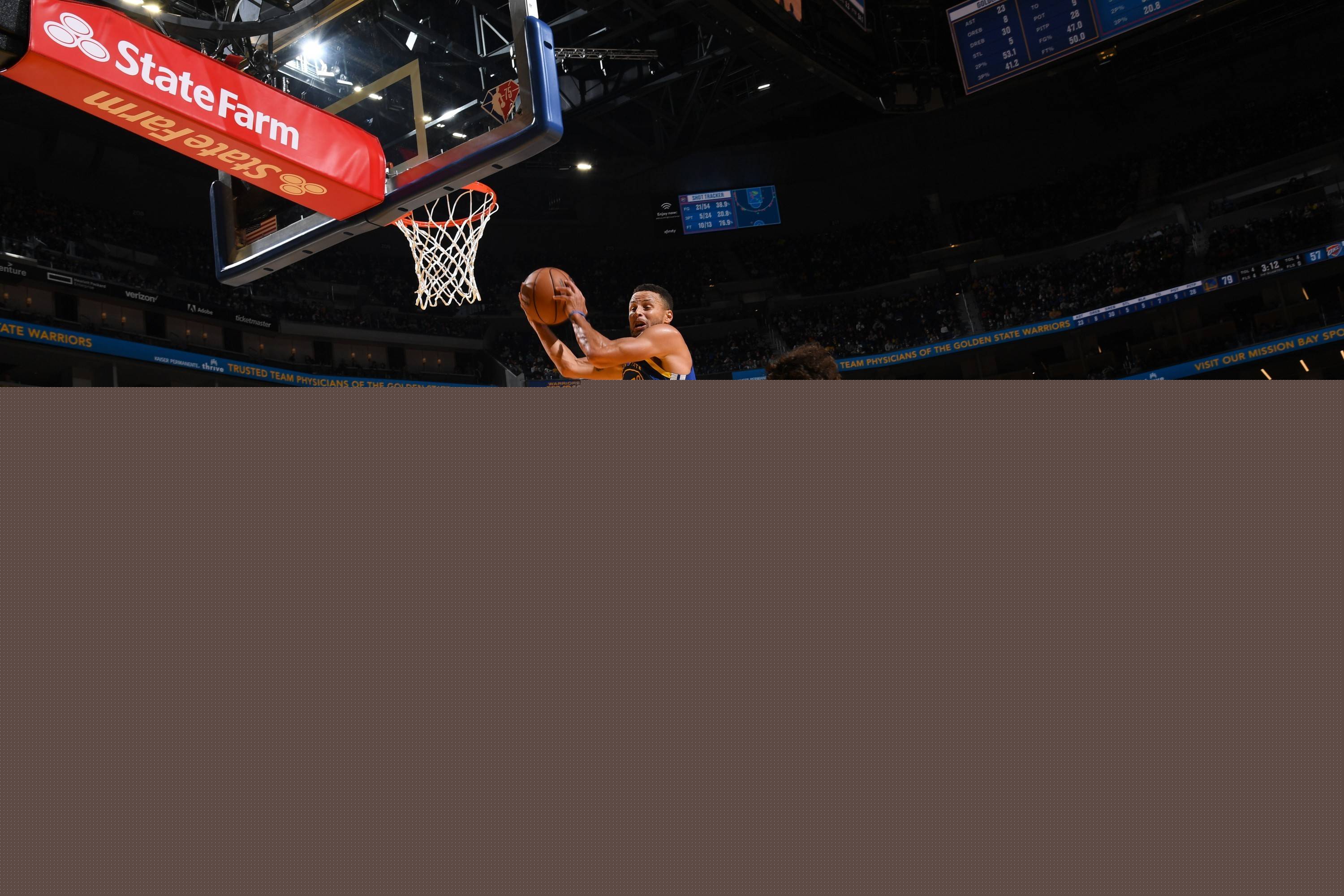 广厦男篮末节逆转战胜北京（广厦男篮末节上演逆转击败北京队）