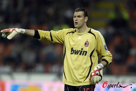 劳动1923主帅比赛中突发疾病去世，塞尔维亚足协发文致哀（劳动1923主教练比赛中突发疾病离世，塞尔维亚足协发文哀悼）