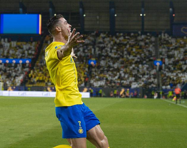 马加特：足球不能光靠数据和高科技；如果有机会想再爬泰山（马加特称足球不应迷信数据与科技，有机会还想再登泰山）