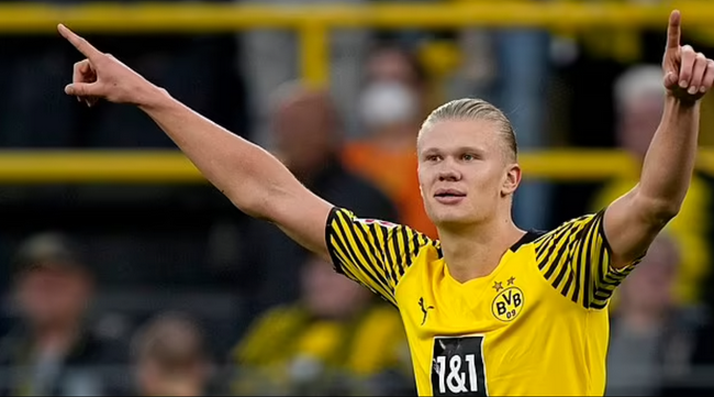 巴黎圣日耳曼梅西助攻内马尔进球（梅西送出助攻，内马尔为巴黎圣日耳曼破门）